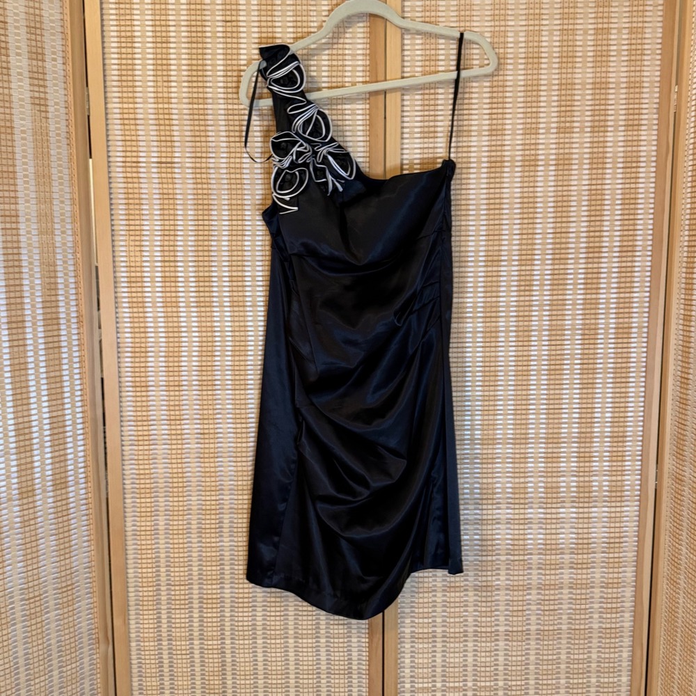 B. Smart Black One Shoulder Floral Rosette Satin Ruched Cocktail Dress Size 14